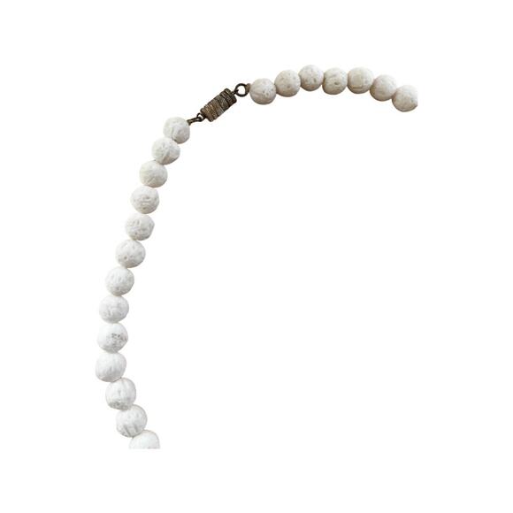 Vintage Bleached Lava Stone and Pearl Choker - Picture 3 of 8